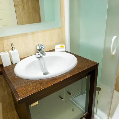 Apartamento Abora Garden With Terrace, Pool, Extensive Gardens And Free Parking