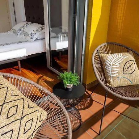 Apartamento Abora Garden With Terrace, Pool, Extensive Gardens And Free Parking *