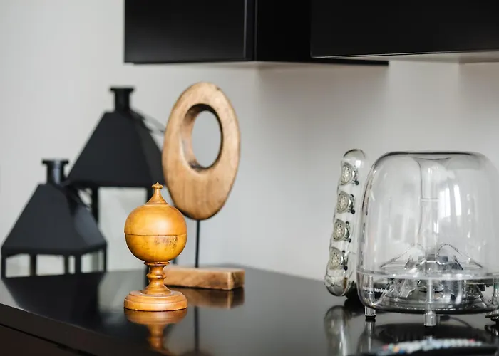 Appartement Abora Garden With Terrace, Pool, Extensive Gardens And Free Parking